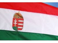 Magyar zászló címeres 